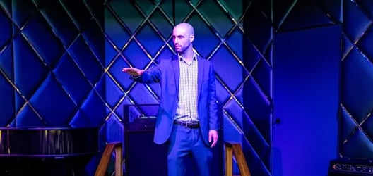 magician-and-mentalist-on-stage-WEBP